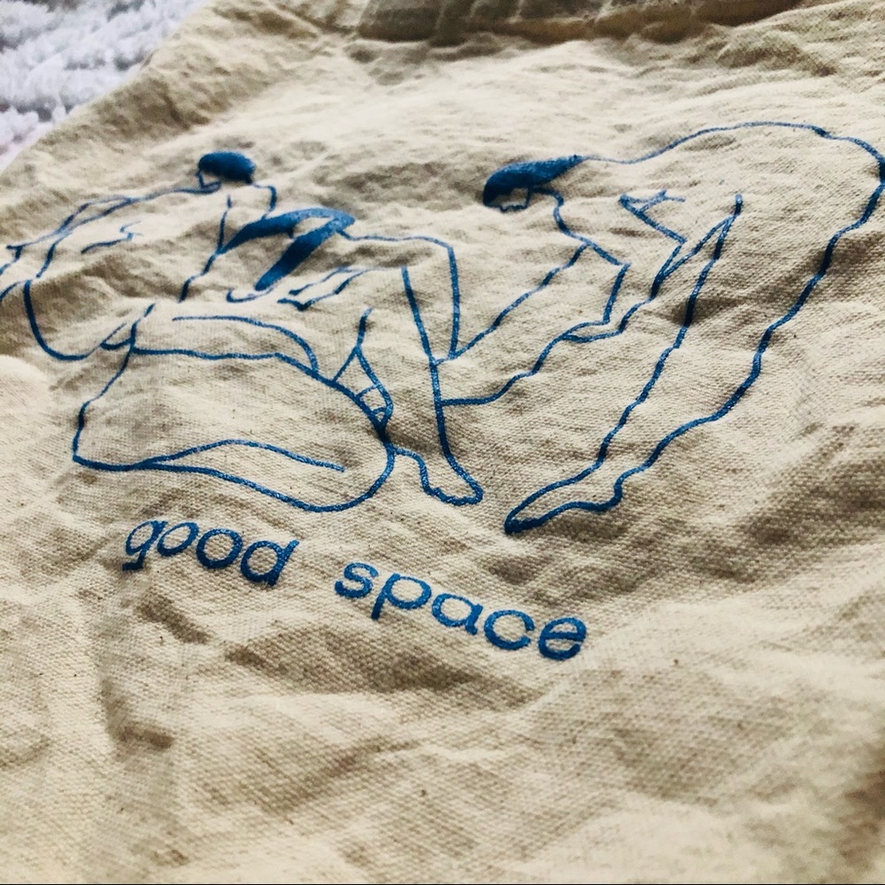 Good Space Lady Nudes Canvas Tote - Picture 11 of 11